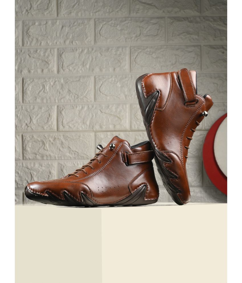     			KARADDI Brown Men's Outdoor Shoes