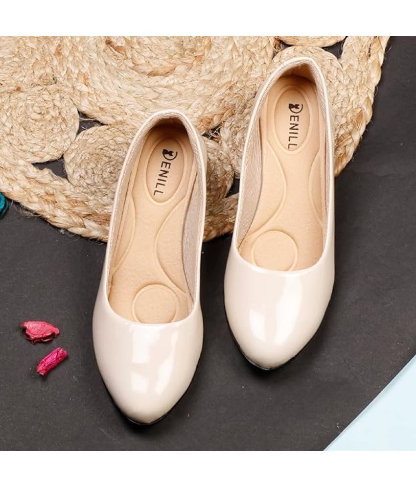     			Denill Cream Women's Casual Ballerinas