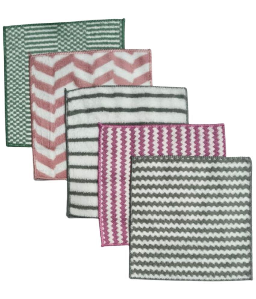     			Extra Soft Absorbent Microfiber Face Towel Hanky (Random Designs & Color) (25 x 25 CM) Pack of 5