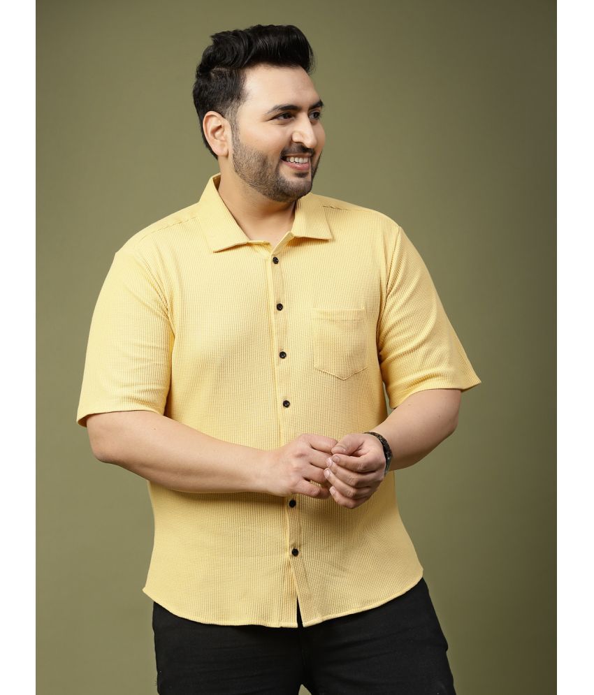     			Rigo Cotton Blend Slim Fit Self Design Half Sleeves Men's Casual Shirt - Yellow ( Pack of 1 )