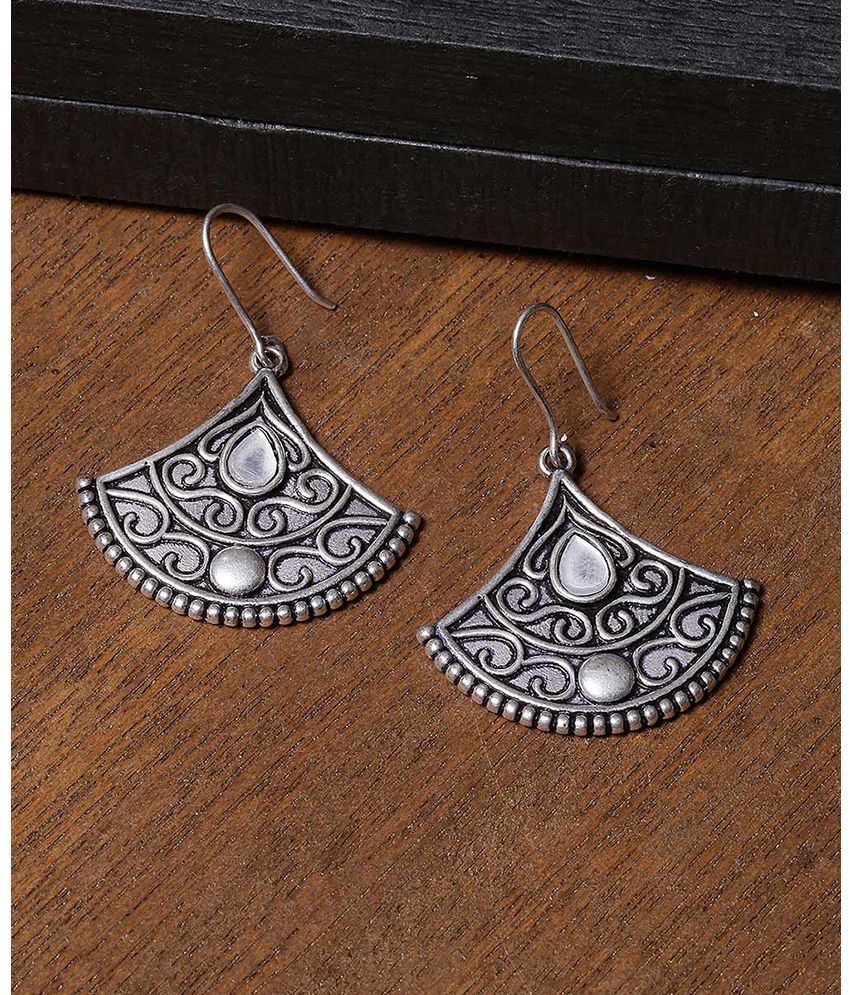     			Voylla Silver Danglers Earrings ( Pack of 1 )