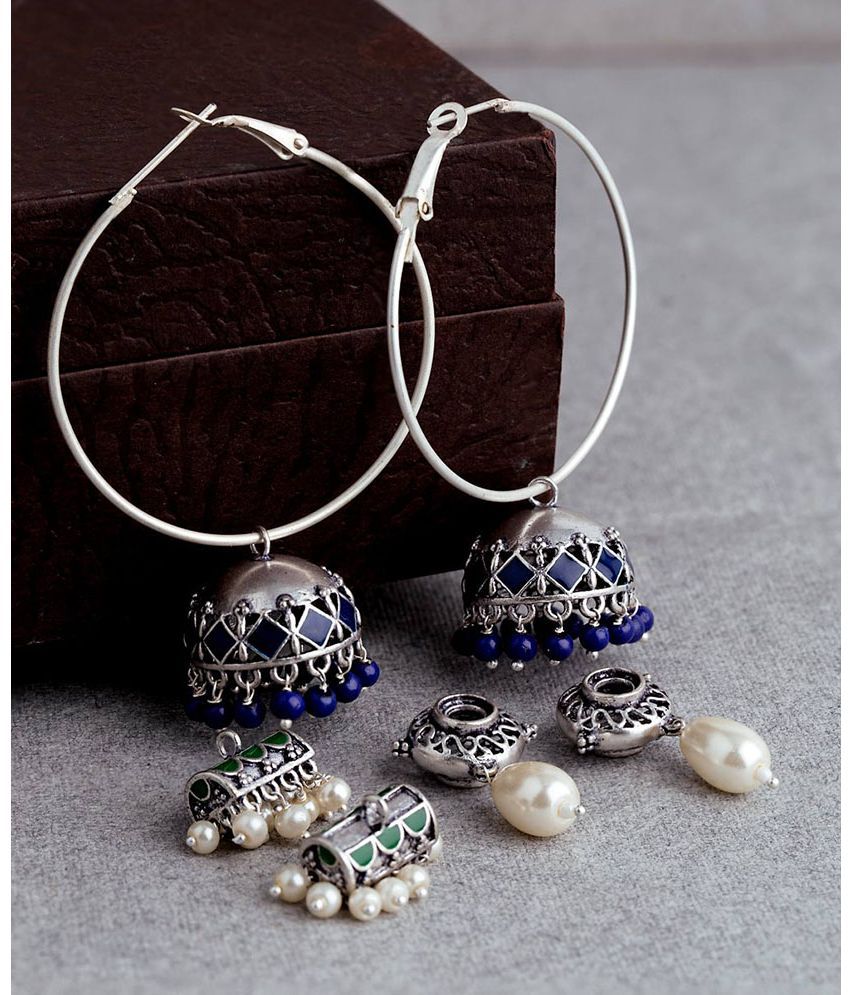     			Voylla Silver Hoops Earrings ( Pack of 1 )