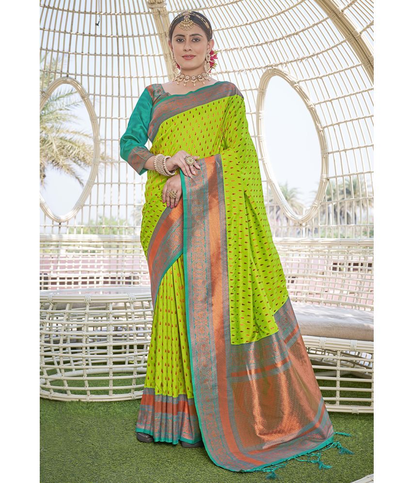     			ELITE WEAVES Silk Woven Saree With Blouse Piece - Lime Green ( Pack of 1 )