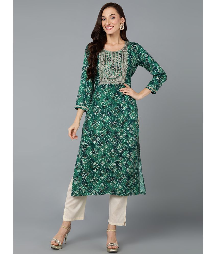     			Vaamsi Cotton Blend Embroidered Straight Women's Kurti - Green ( Pack of 1 )