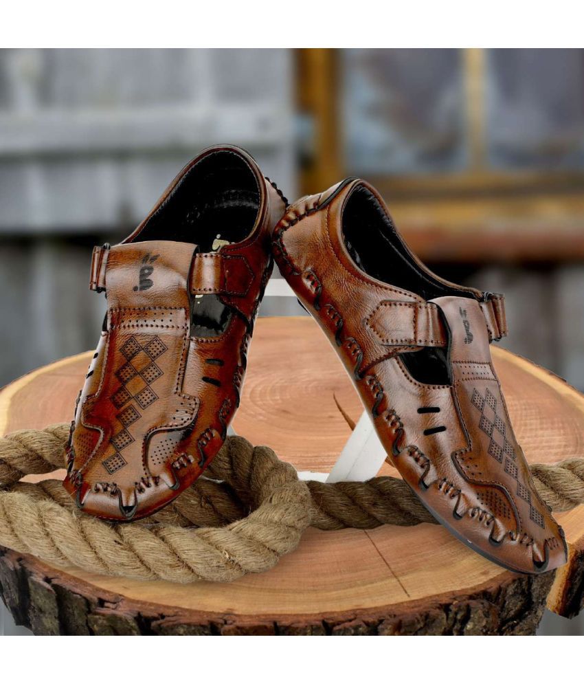     			Buxton - Brown Men's Sandals