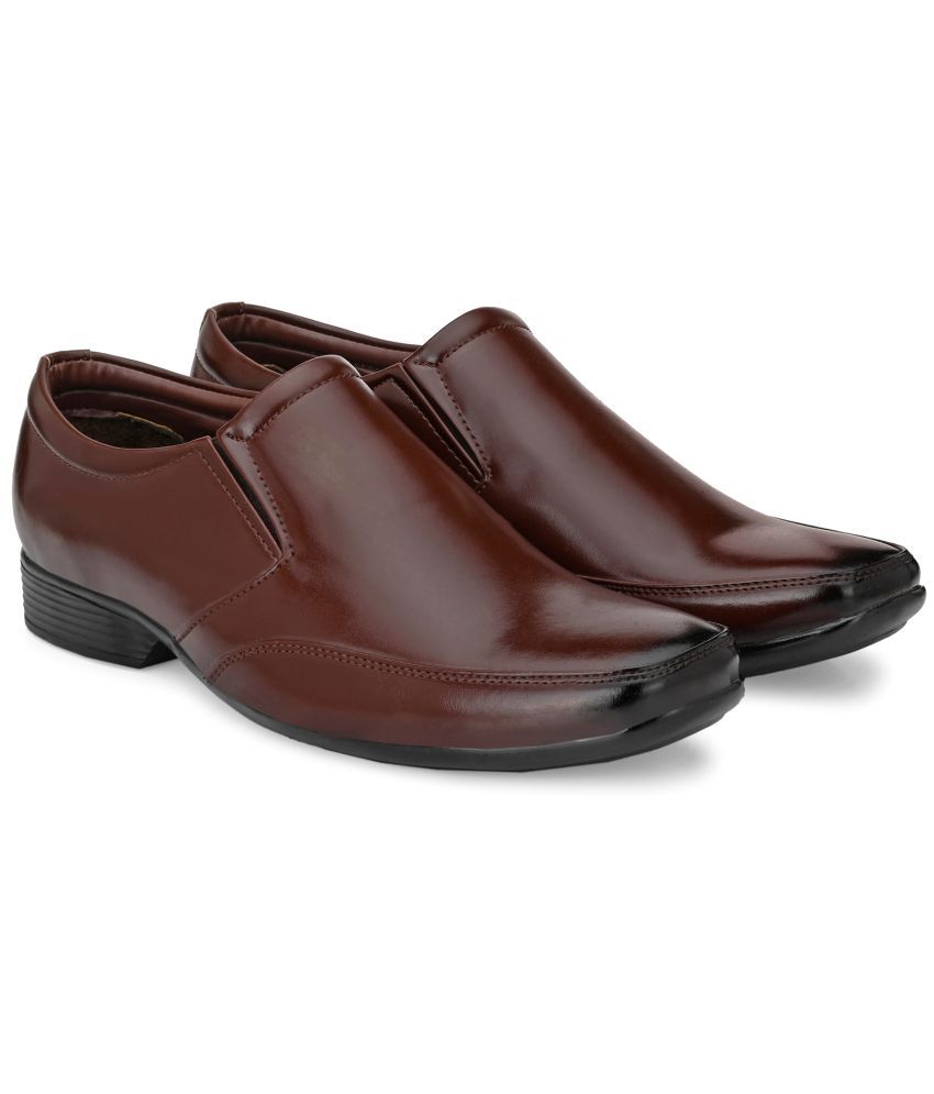     			RL Rocklin Men Brown Men's Slip On Formal Shoes