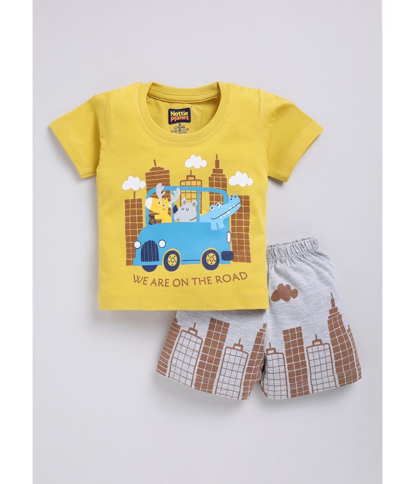     			Nottie planet Yellow Cotton Baby Boy T-Shirt & Shorts ( Pack of 1 )