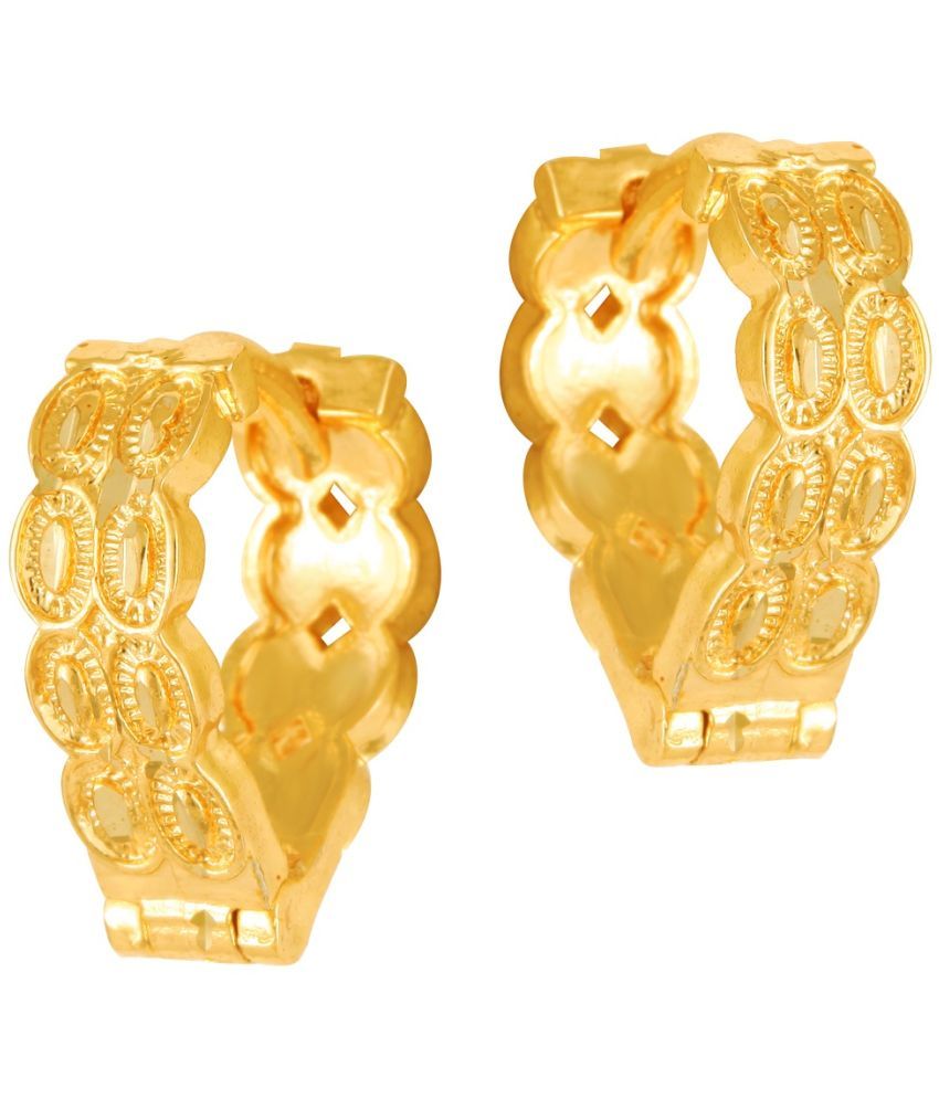     			VIVASTRI Golden Clip-Ons Earrings ( Pack of 1 )