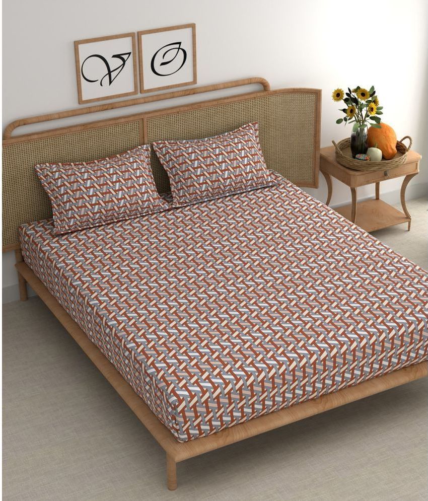     			chhavi india Microfiber Abstract 1 Double King Size Bedsheet with 2 Pillow Covers - Brown