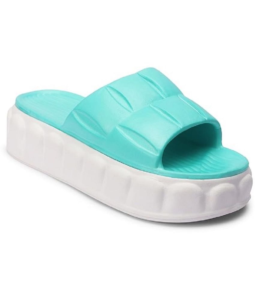     			EASTERN CLUB Green Floater Sandals