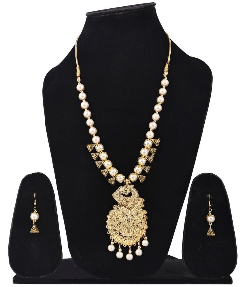     			Sunhari Jewels Gold Alloy Necklace Set ( Pack of 1 )