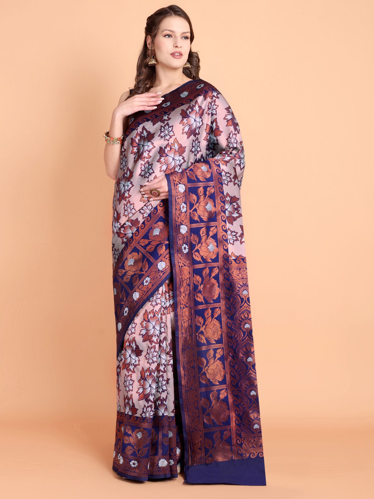     			Taslar Silk Blend Embellished Saree With Blouse Piece - Navy Blue ( Pack of 1 )