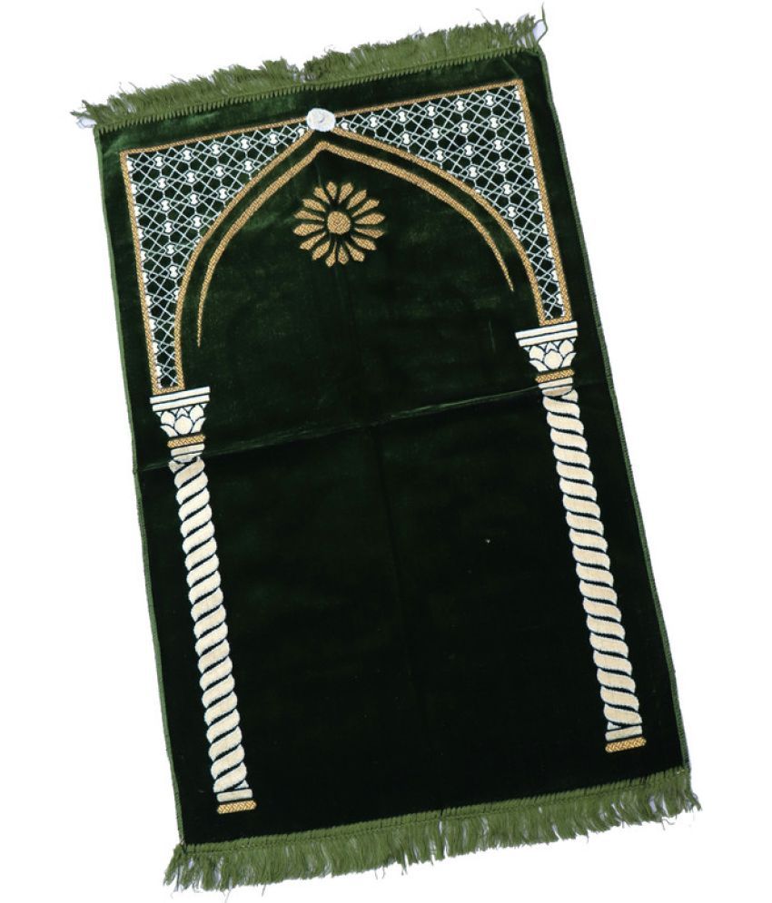     			ADIRNY Green Single Regular Velvet Prayer Mat ( 110 X 70 cm )