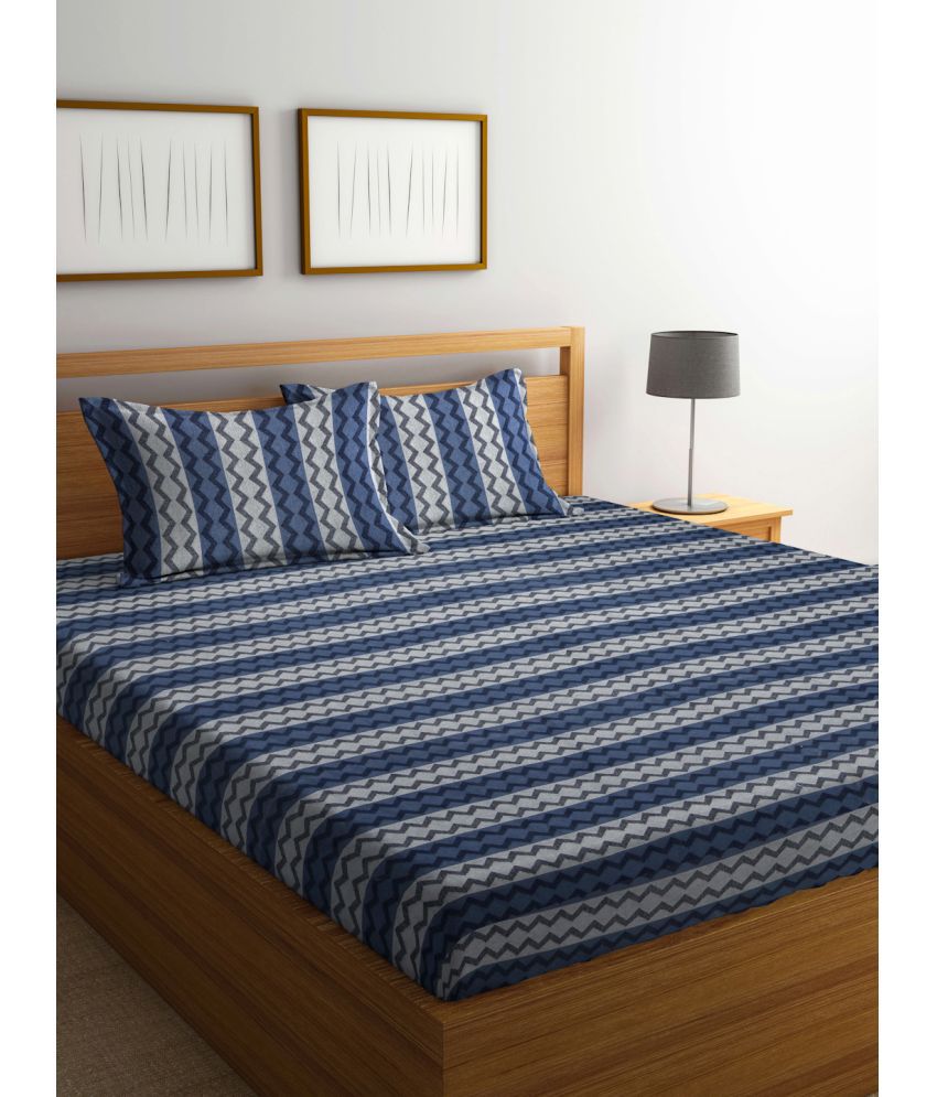     			FABINALIV Cotton Abstract 1 Double Bedsheet with 2 Pillow Covers - Dark Blue