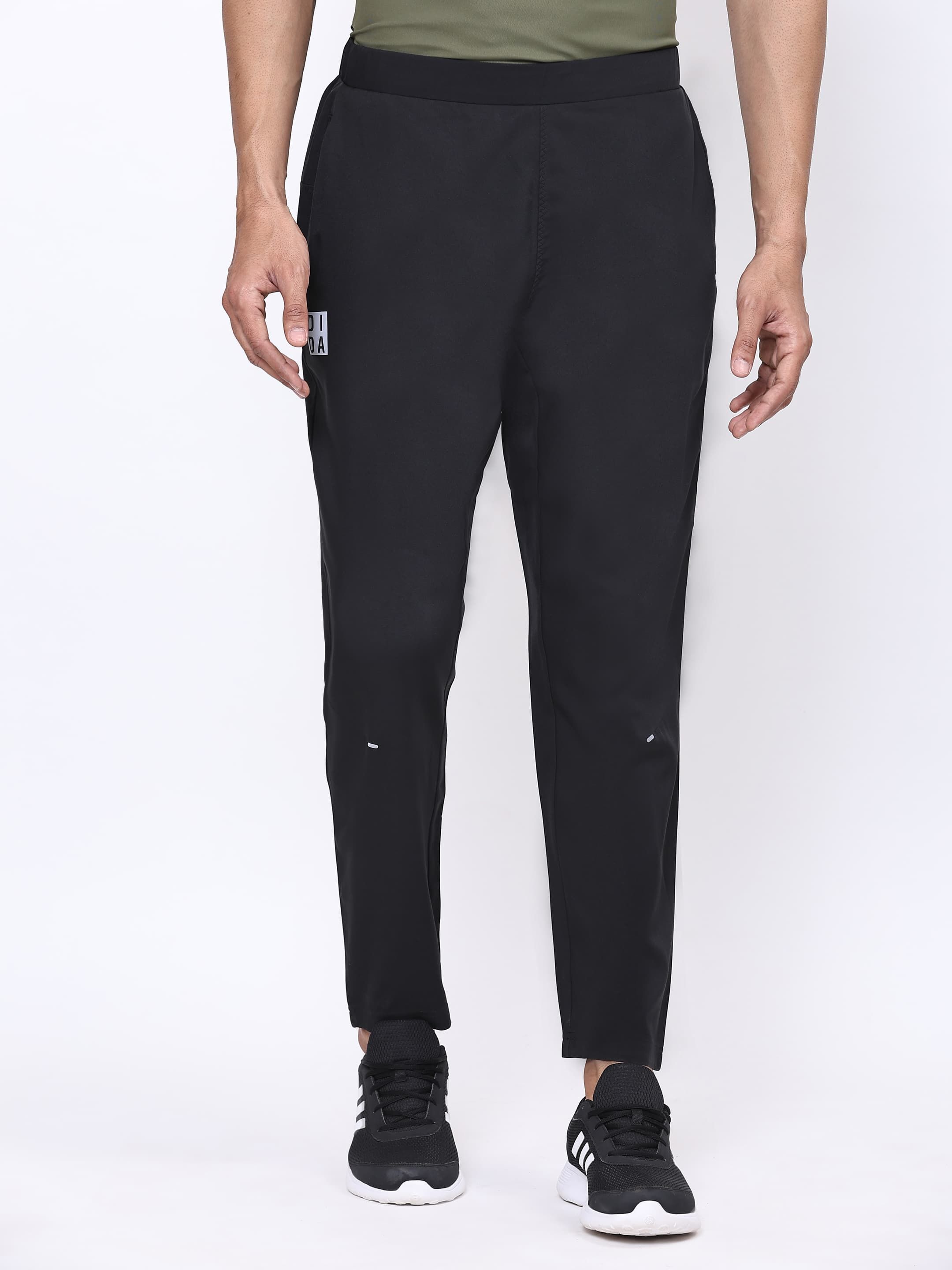     			Dida Sportswear Black Polyester Men's Sports Trackpants ( Pack of 1 )