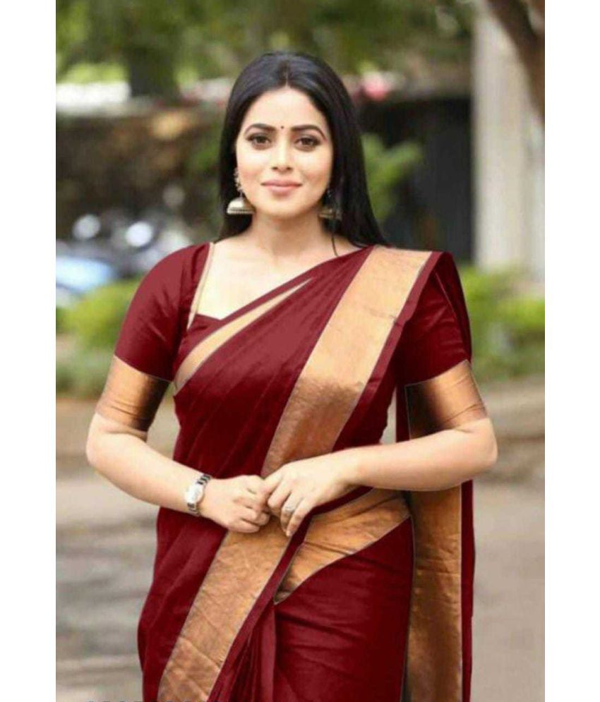     			Saadhvi Cotton Silk Striped Saree With Blouse Piece - Maroon ( Pack of 1 )