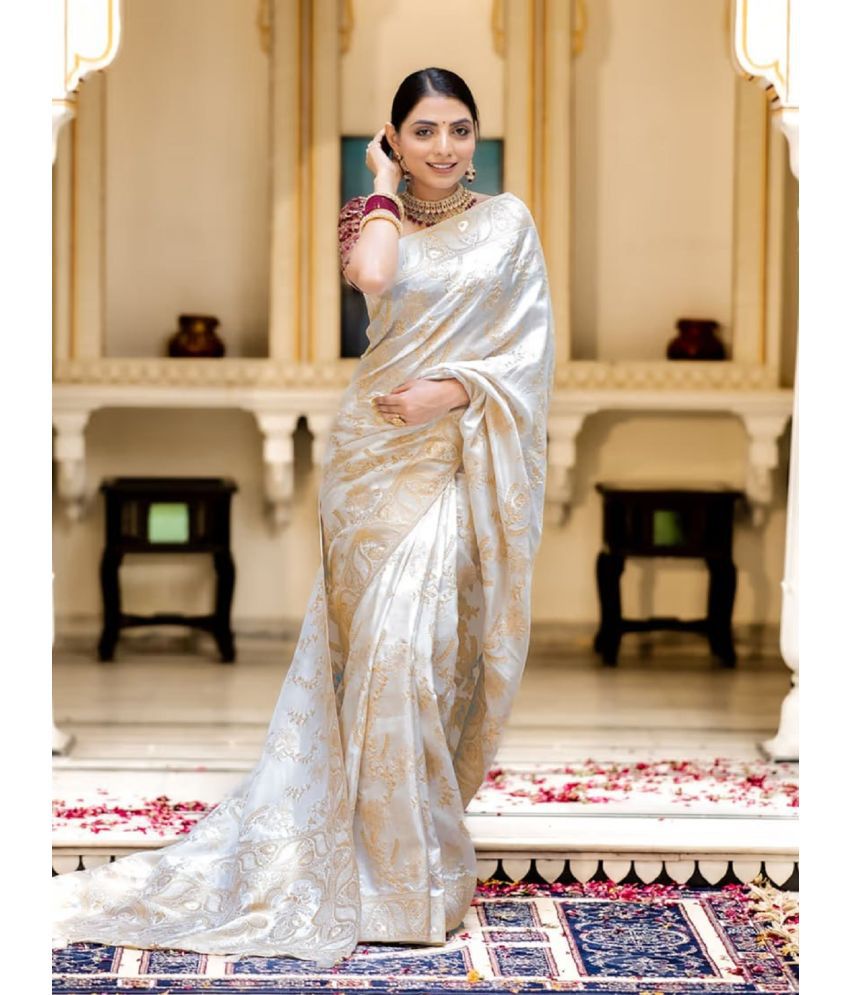     			Aika Banarasi Silk Embellished Saree With Blouse Piece - White ( Pack of 1 )