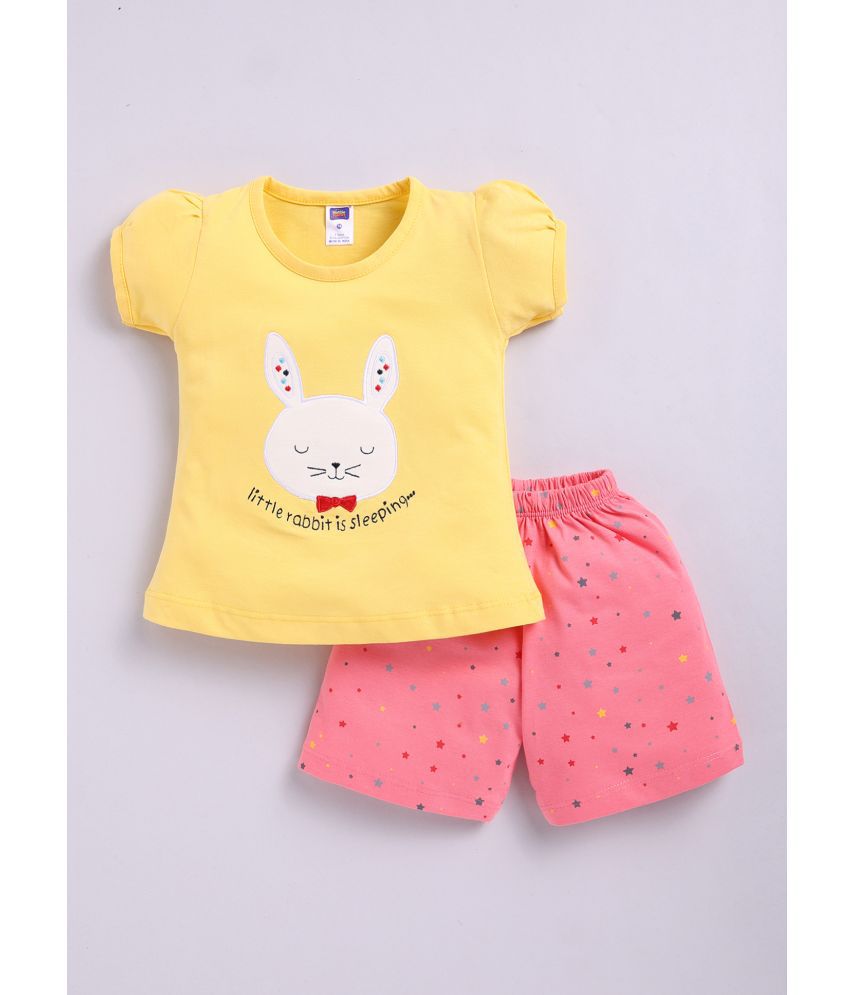     			Nottie planet Mustard Cotton Baby Girl T-Shirt & Shorts ( Pack of 1 )