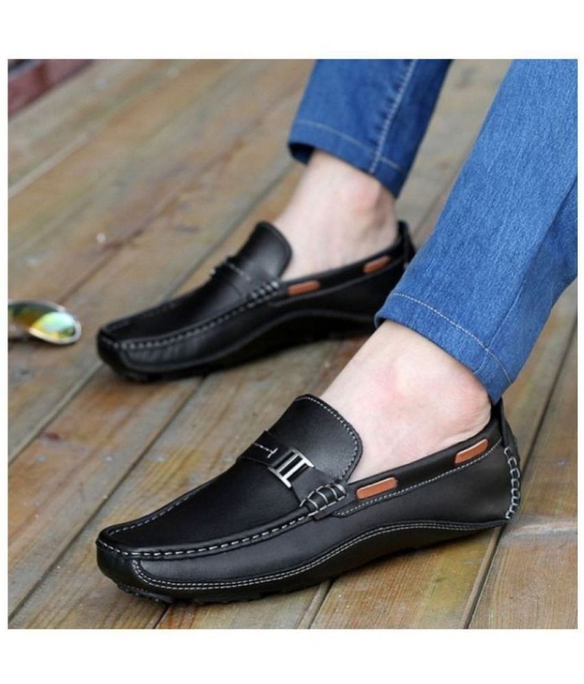     			FOGGY Black Men's Slip on