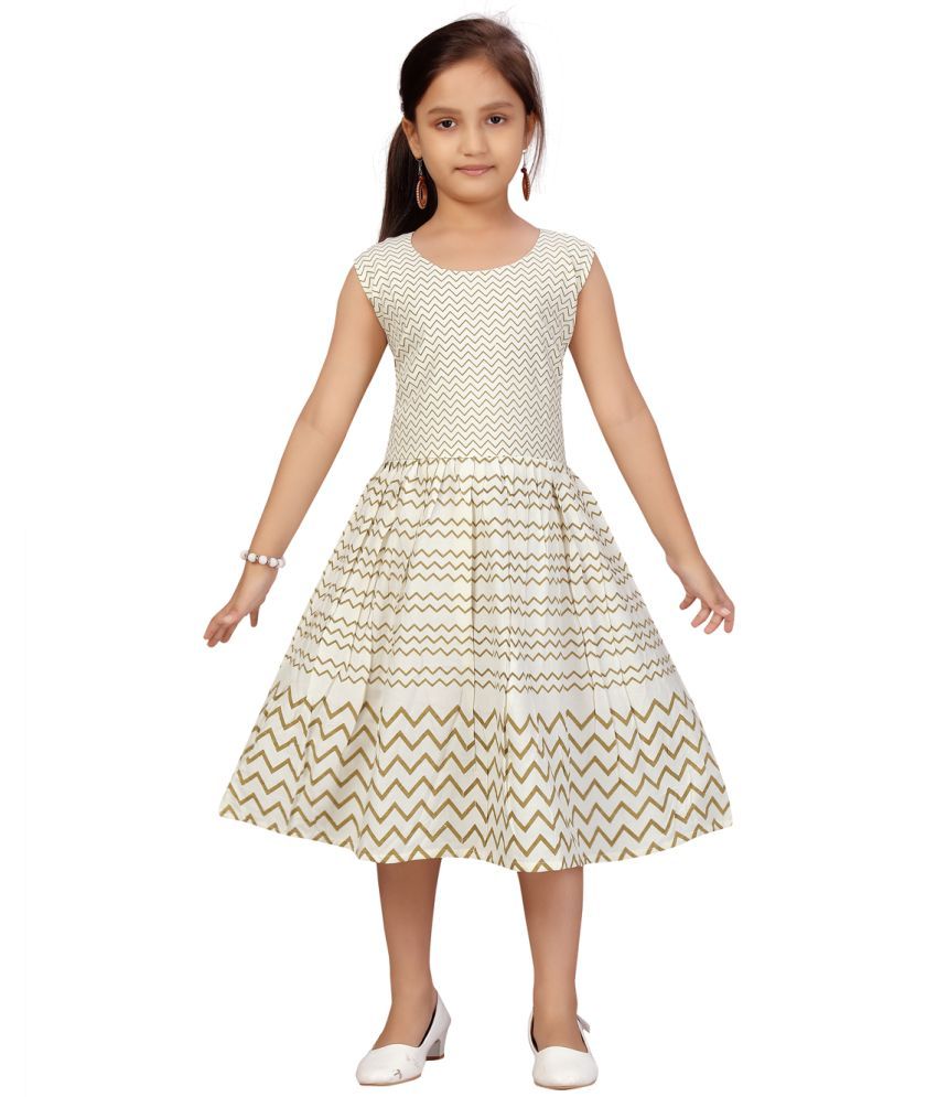     			Aarika Cream Cotton Girls A-line Dress ( Pack of 1 )