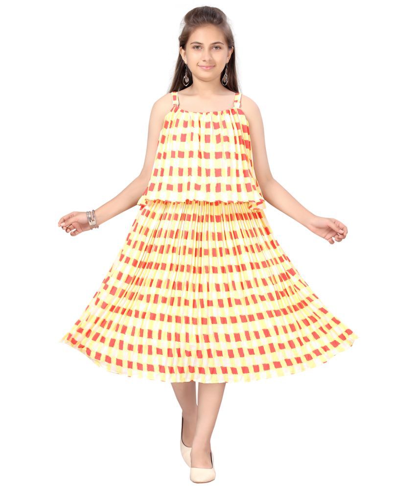     			Aarika Yellow Georgette Girls Tiered Dress ( Pack of 1 )