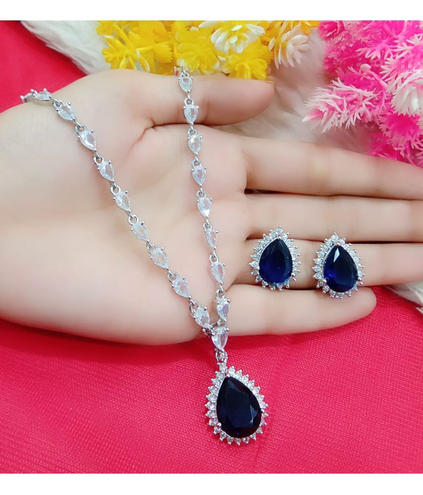     			Ladymania Blue Alloy Necklace Set ( Pack of 1 )