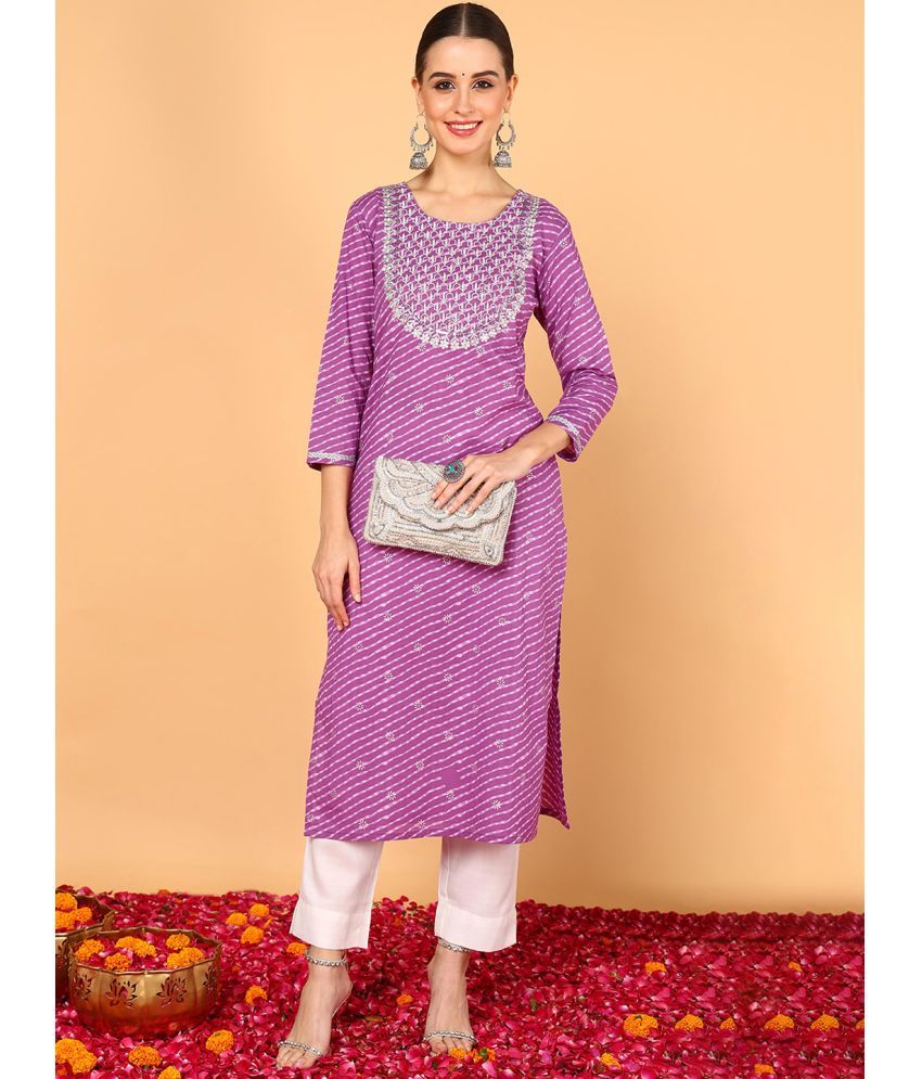     			Vaamsi Cotton Embroidered Straight Women's Kurti - Purple ( Pack of 1 )