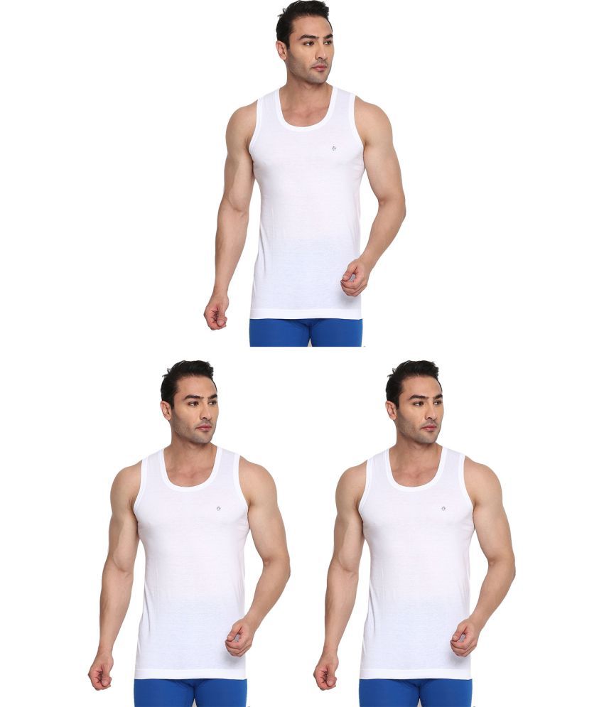     			COLORS by Rupa Frontline White Cotton Men's Vest ( Pack of 3 )