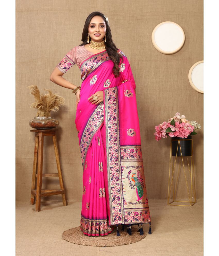     			OFLINE SELCTION Silk Blend Woven Saree With Blouse Piece - Pink ( Pack of 1 )