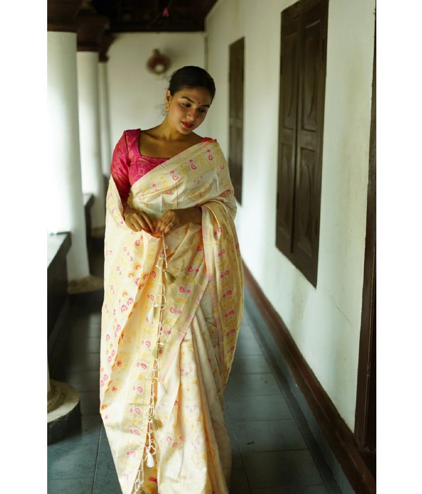     			JULEE Banarasi Silk Embellished Saree With Blouse Piece - White ( Pack of 1 )