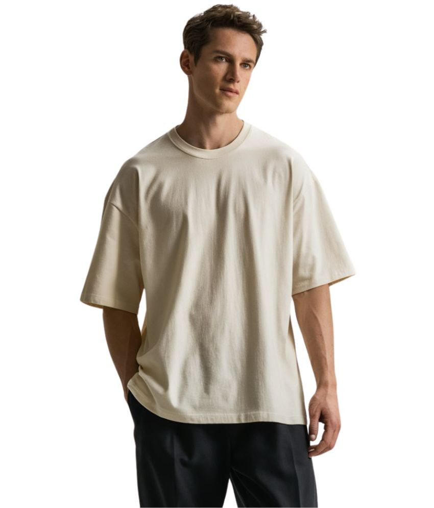     			URBAN FLAUNT Cotton Oversized Fit Solid Half Sleeves Men's T-Shirt - Off-White ( Pack of 1 )