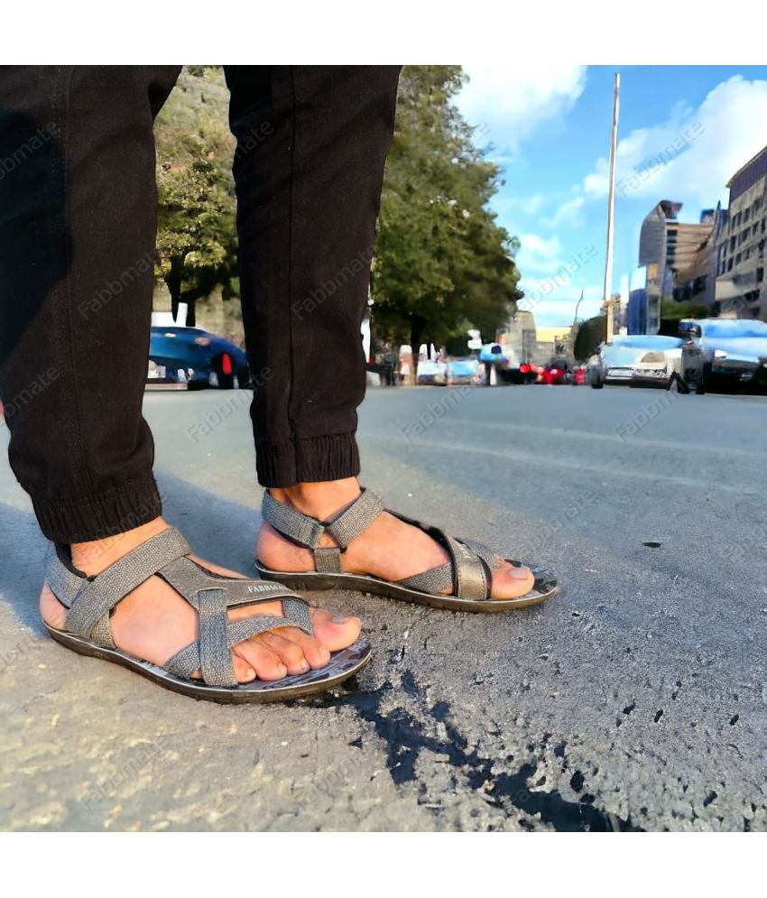     			Fabbmate - Gray Men's Floater Sandals
