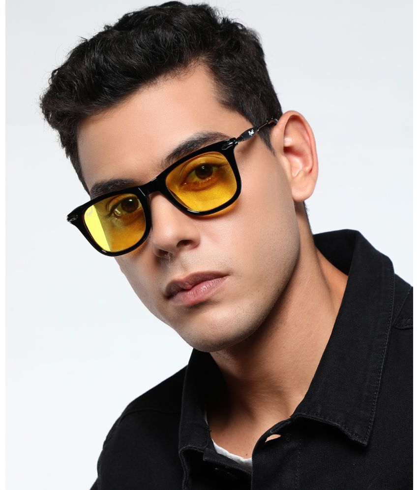    			RESIST EYEWEAR Black Rectangular Sunglasses ( Pack of 1 )