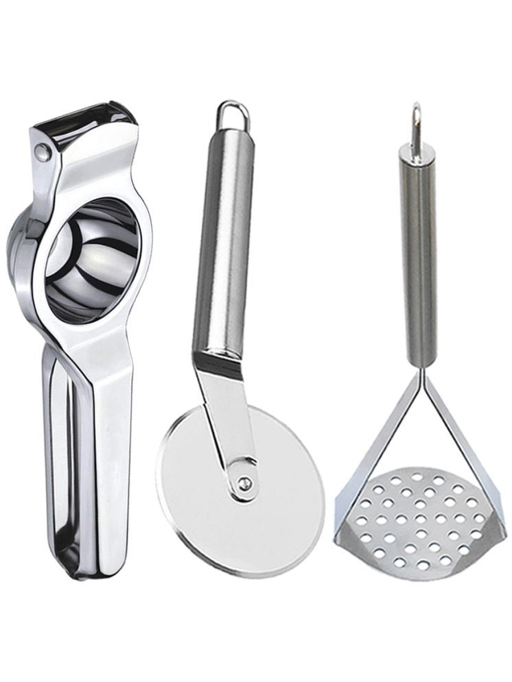     			OC9 Silver Stainless Steel Lemon+Pizza Cutter+Masher ( Set of 3 )