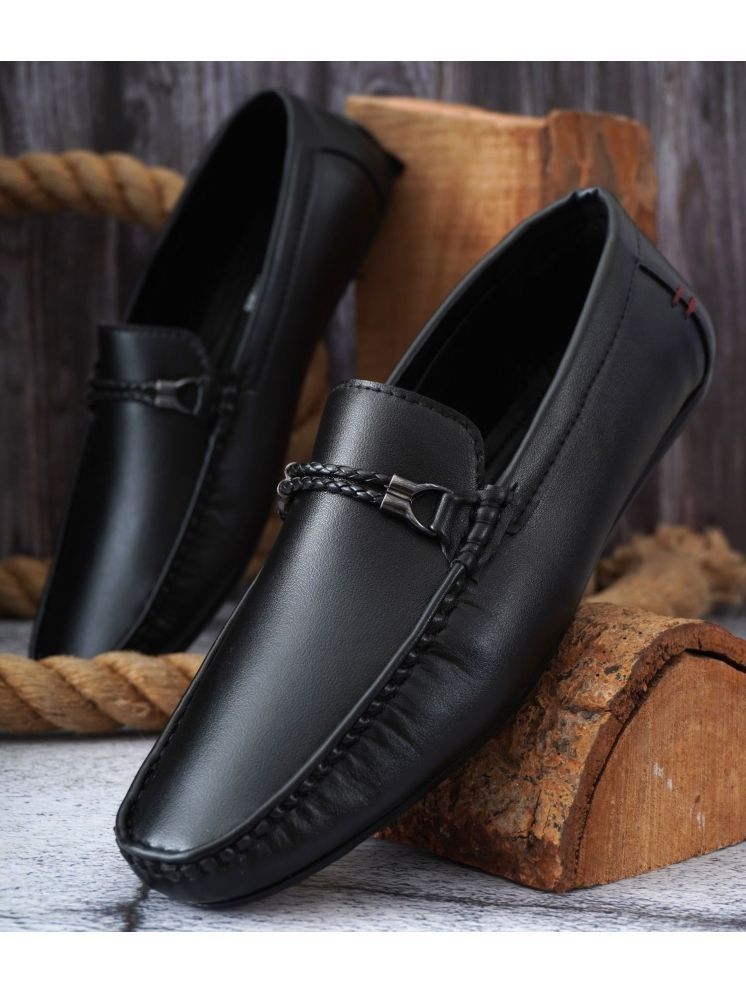     			FOGGY Black Men's Slip on