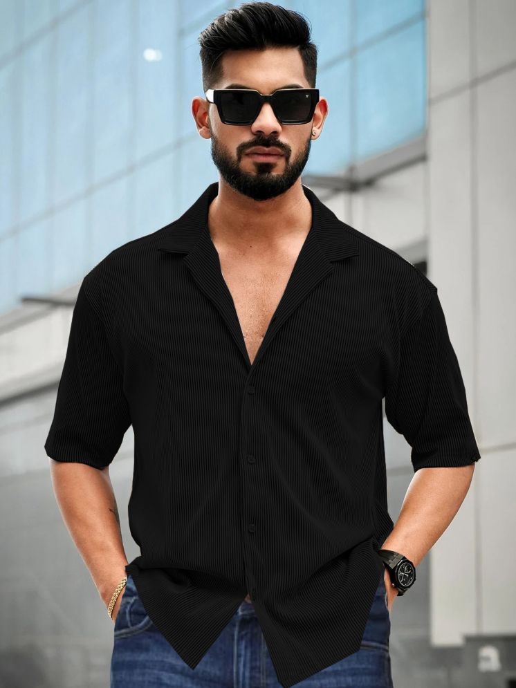     			VIOUR Cotton Blend Regular Fit Solids Half Sleeves Men's Casual Shirt - Black ( Pack of 1 )