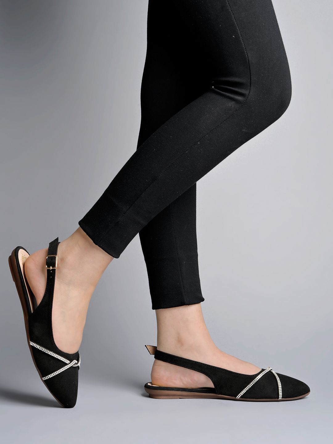     			Shoetopia - Black Women's Flats