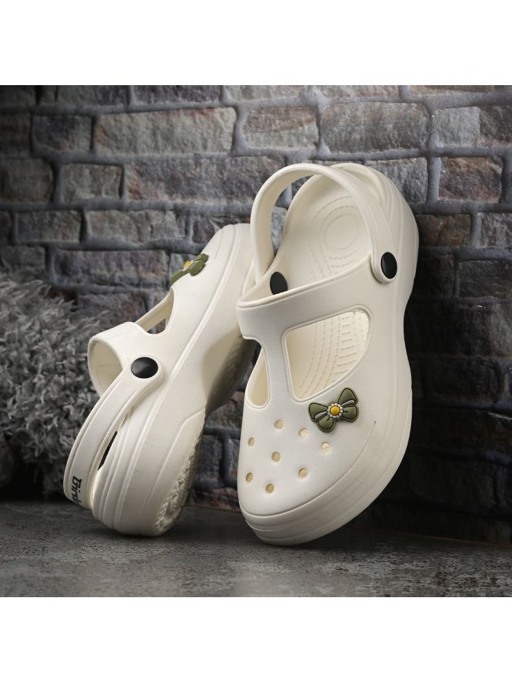     			Birde - White Men's Clogs