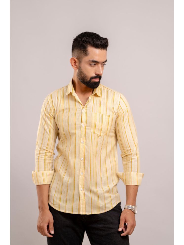     			Frionkandy 100% Cotton Regular Fit Striped Full Sleeves Men's Casual Shirt - Yellow ( Pack of 1 )