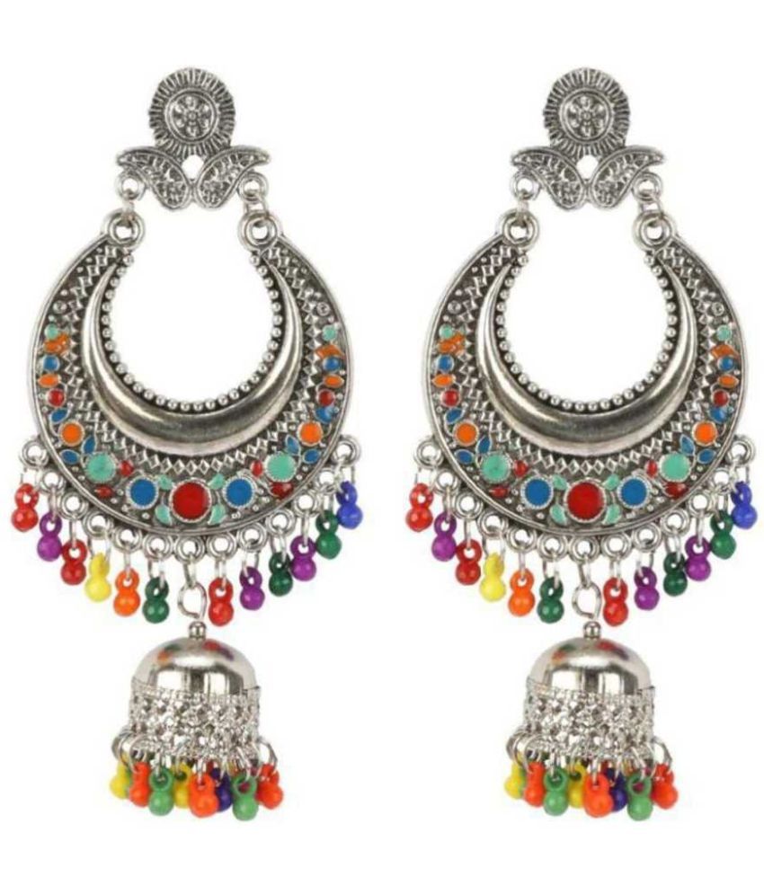     			Samridhi DC Silver Chandbalis Earrings ( Pack of 1 )