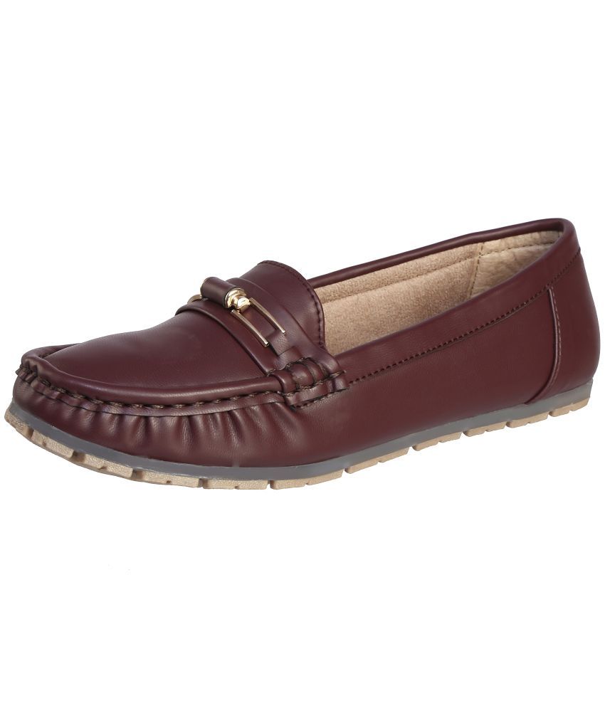     			Catbird Maroon Women's Loafers