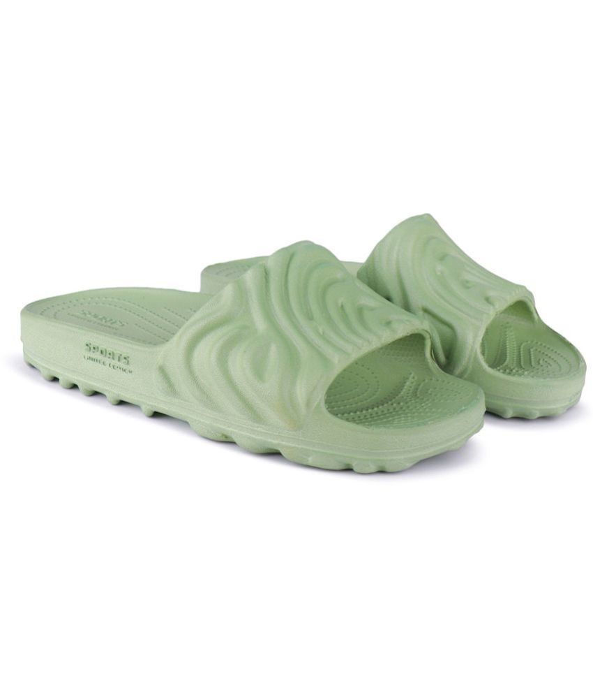     			Bersache - Green Men's Sandals