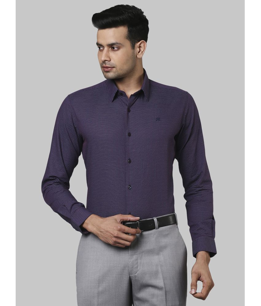     			Raymond Cotton Blend Slim Fit Checks Full Sleeves Men's Casual Shirt - Purple ( Pack of 1 )