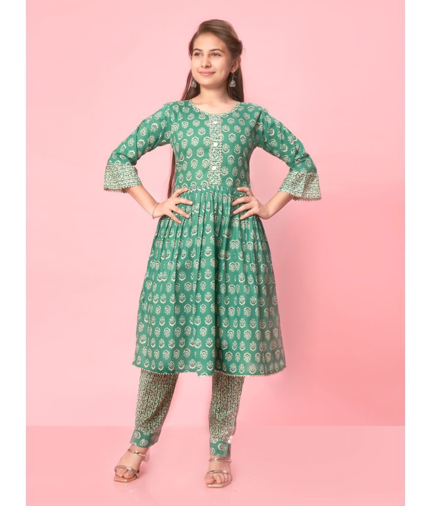     			Aarika Green Cotton Girls Kurta and Pant Set ( Pack of 1 )