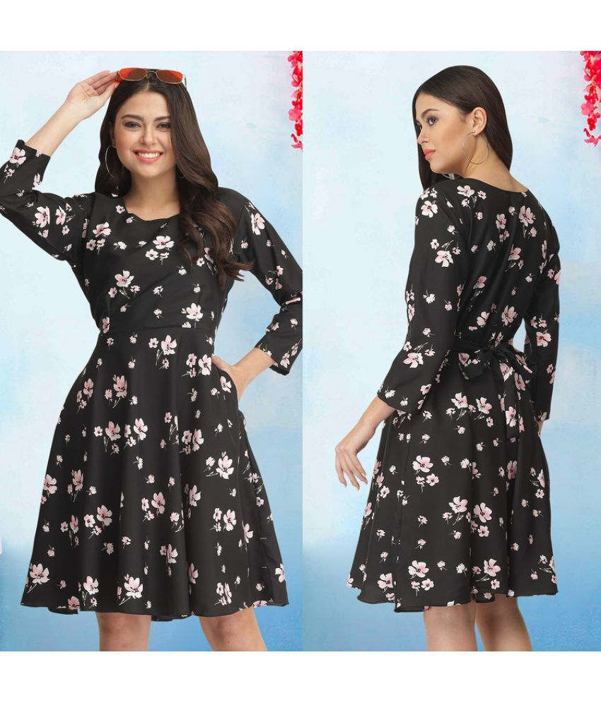     			MISS AYSE Crepe Printed Knee length Women's Fit & Flare Dress - Black ( Pack of 1 )