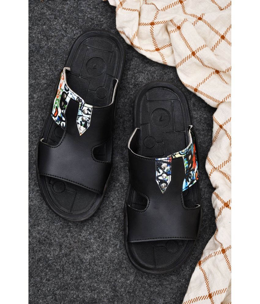     			Akiko Black Men's Slide Flip Flop