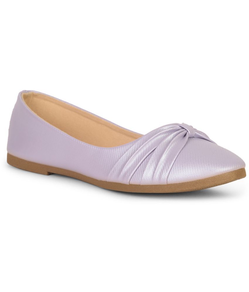     			Bata Purple Women's Casual Ballerinas