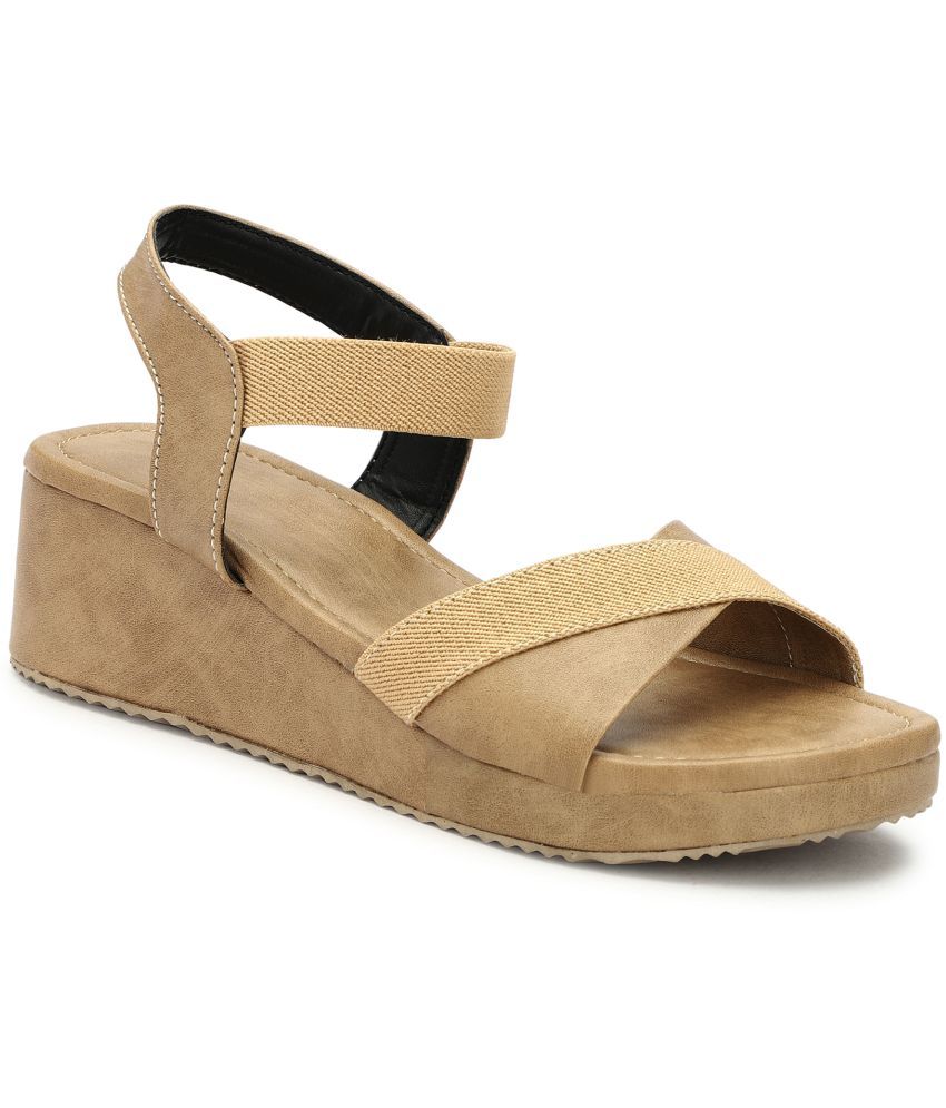     			Rimezs Beige Women's Sandal Heels