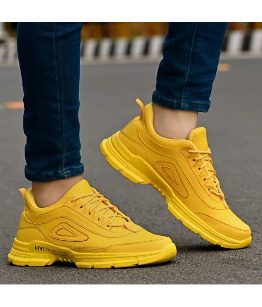     			Xtoon Yellow Men's Outdoor Shoes