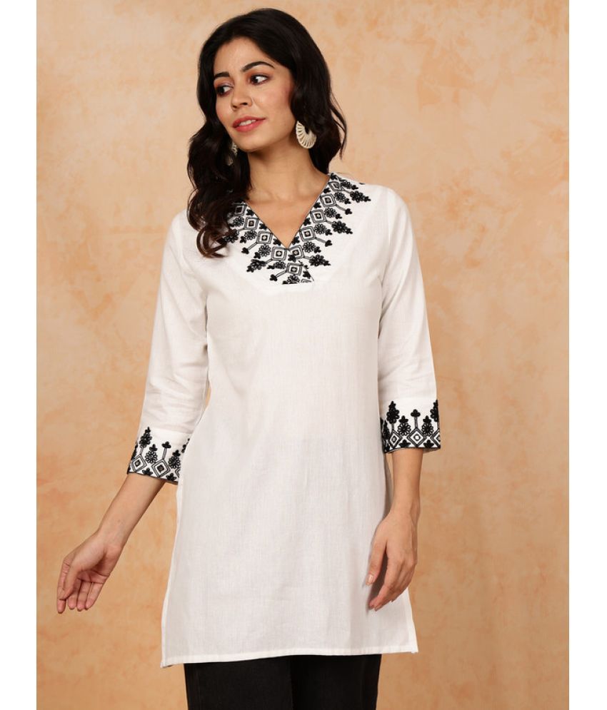     			Antaran White Cotton Women's Tunic ( Pack of 1 )